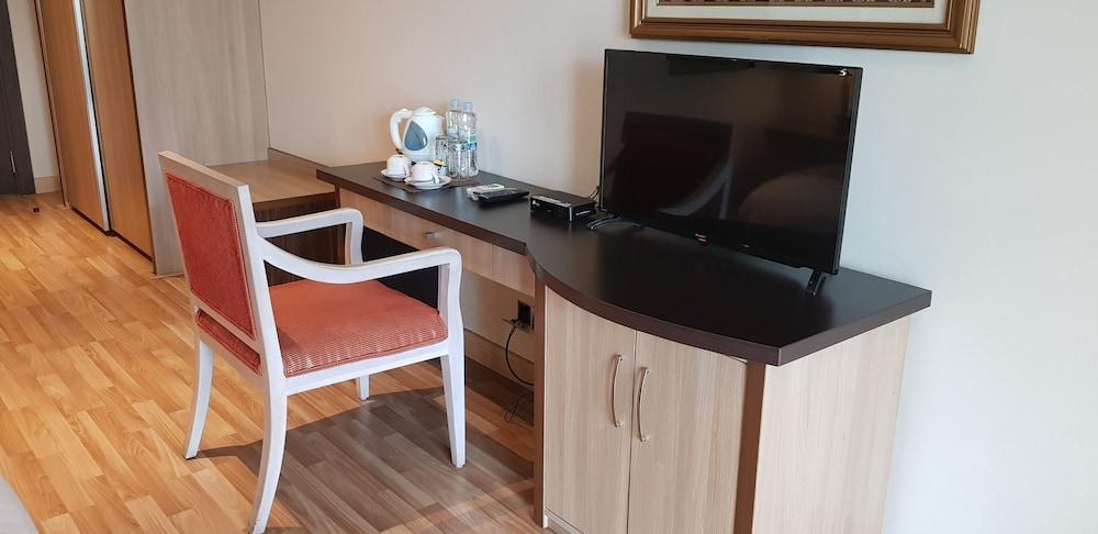 Mutiara Suites Jakarta Eksteriør billede